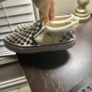Youth Vans size 4